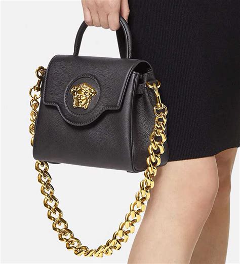 edizione illimitata versace borsa|Borse da donna di Versace .